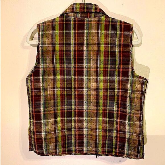 Plaid Quilted Vest with Embroidery detailing - Picture 7 of 7